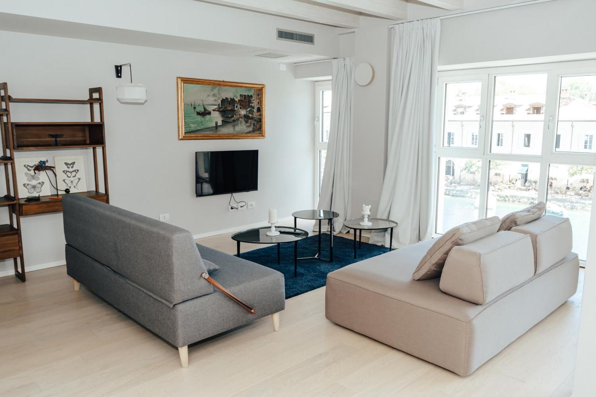 פסקיארה דל גארדה C House Rooms Lake מראה חיצוני תמונה