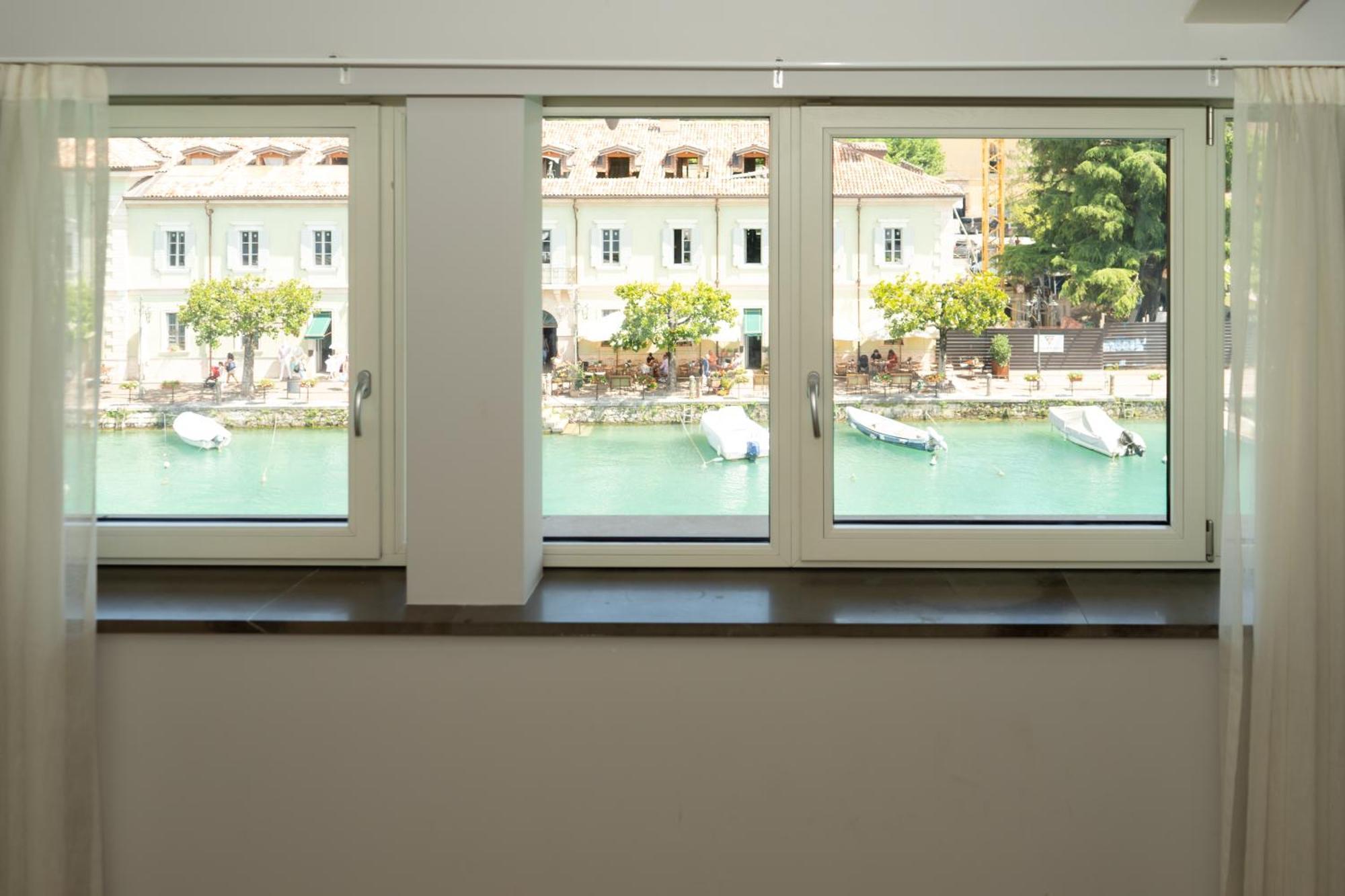 פסקיארה דל גארדה C House Rooms Lake מראה חיצוני תמונה